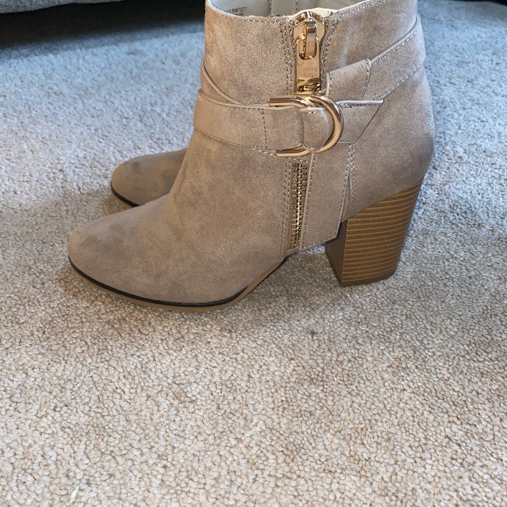 Ankle boots